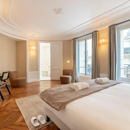 Sweett - Rue De Rome Paris
